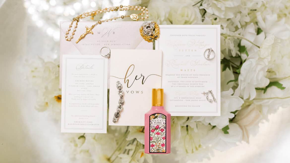 10 Fall Wedding Invitations that Capture the Season's Beauty